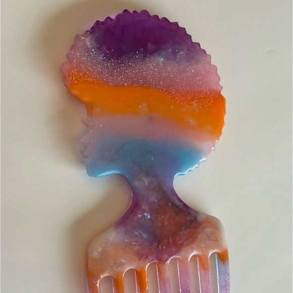 COPY - Beautiful Afro Picks - Picture 3 of 6